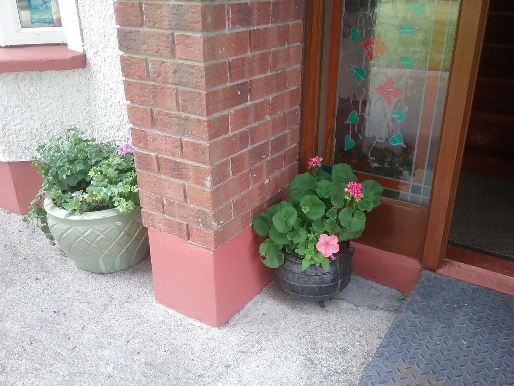 Rocksberry Bed & Breakfast Castlebar Exterior photo